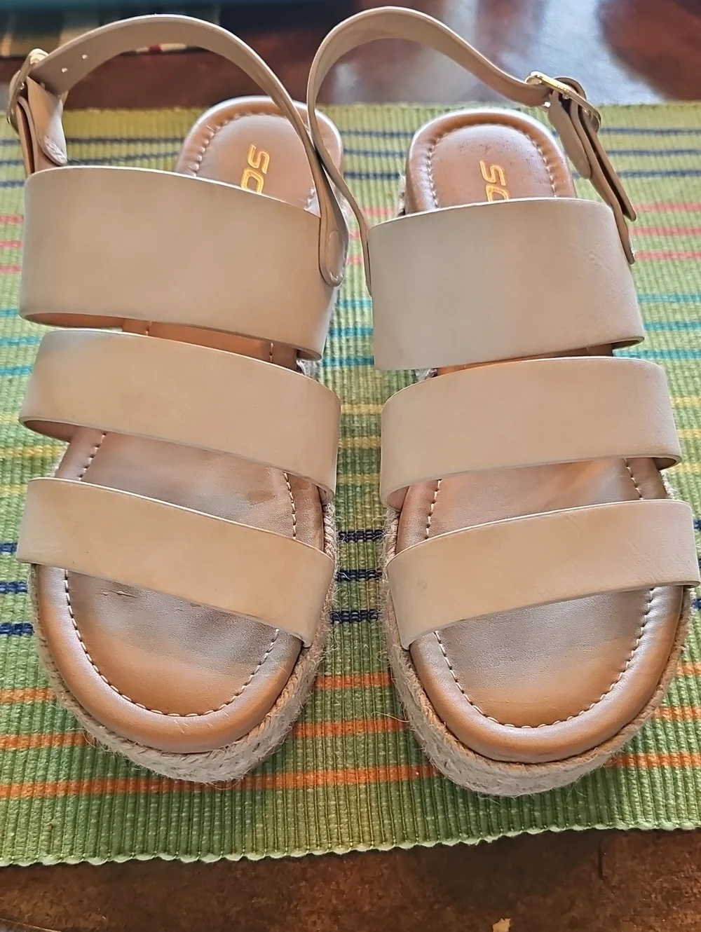 SODA Wide-Strap Beige Platform Sandals for Women. SIZE 6.